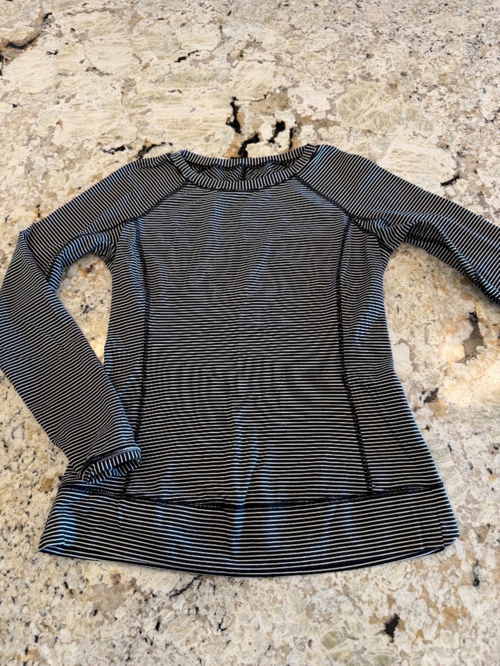 Lululemon Race Your Pace Long Sleeve Women’s 10 Athletic Stretch Wicking Striped